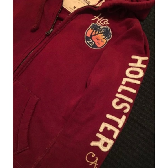 Hollister Jackets & Blazers - 💐2 for 20💐hollister maroon jacket w hoodie